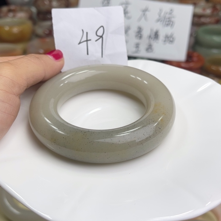 石英质玉圈口54.3未镶嵌