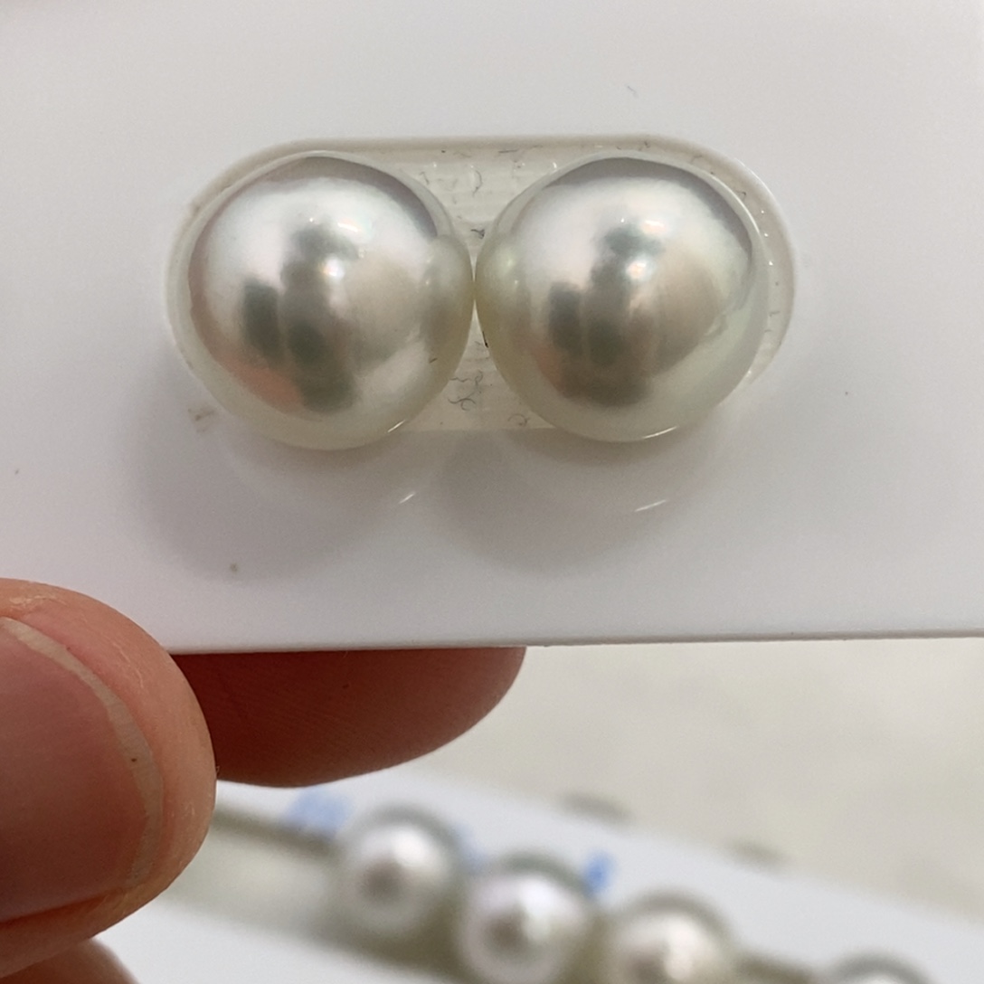未镶嵌裸珠海水珍珠澳白冷银蓝光12.5