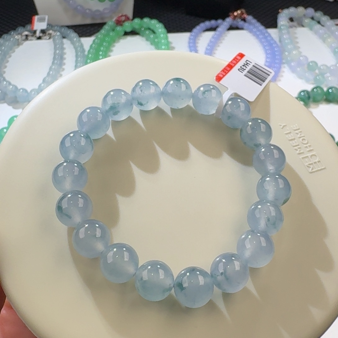 翡翠手串未镶嵌飘花