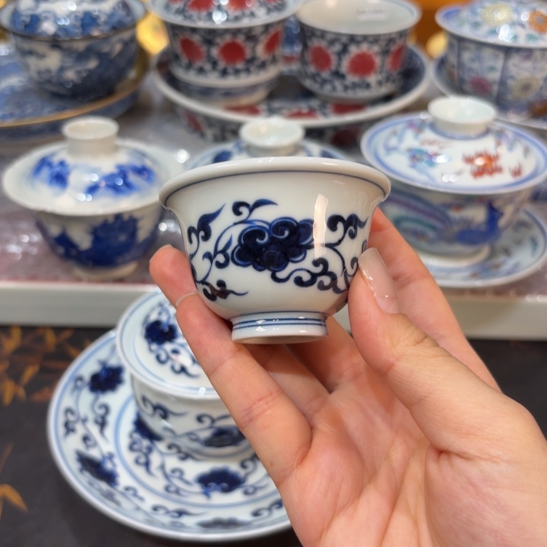 杯子………………………………………………