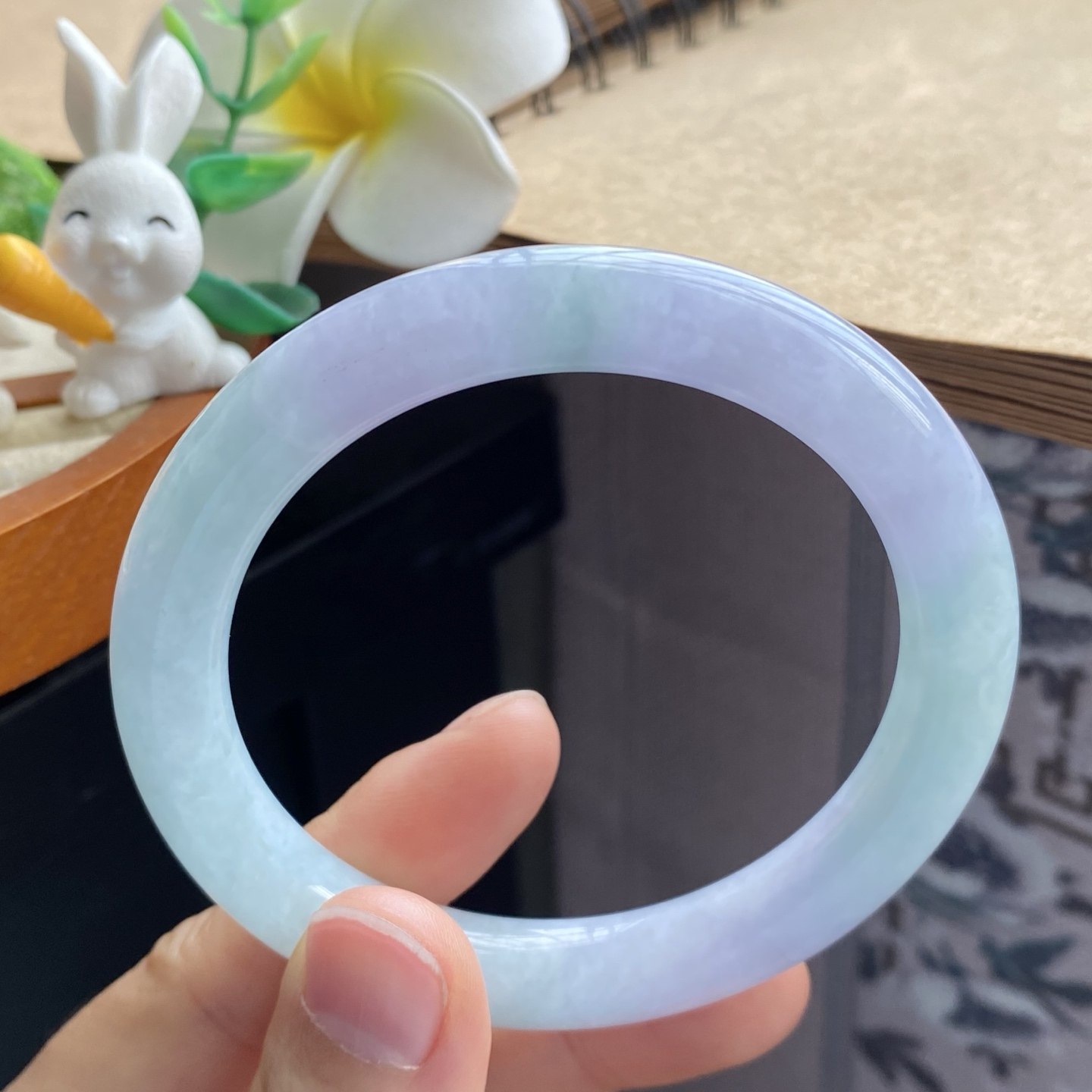 03.25批2288号58-9.6-9.5圆条！仙气十足淡春彩色！天然翡翠手镯