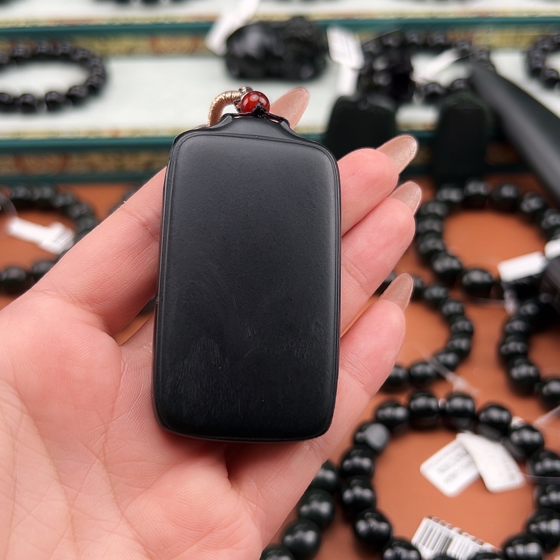 幺***哥和田玉未镶嵌手串