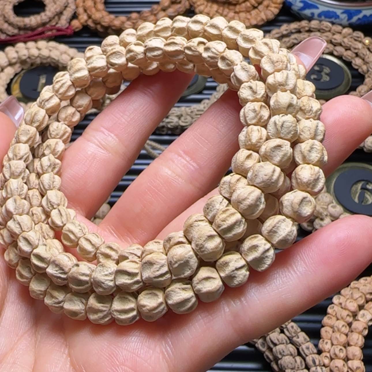 【闪购商品】柏香籽/百香籽吊坠山**间