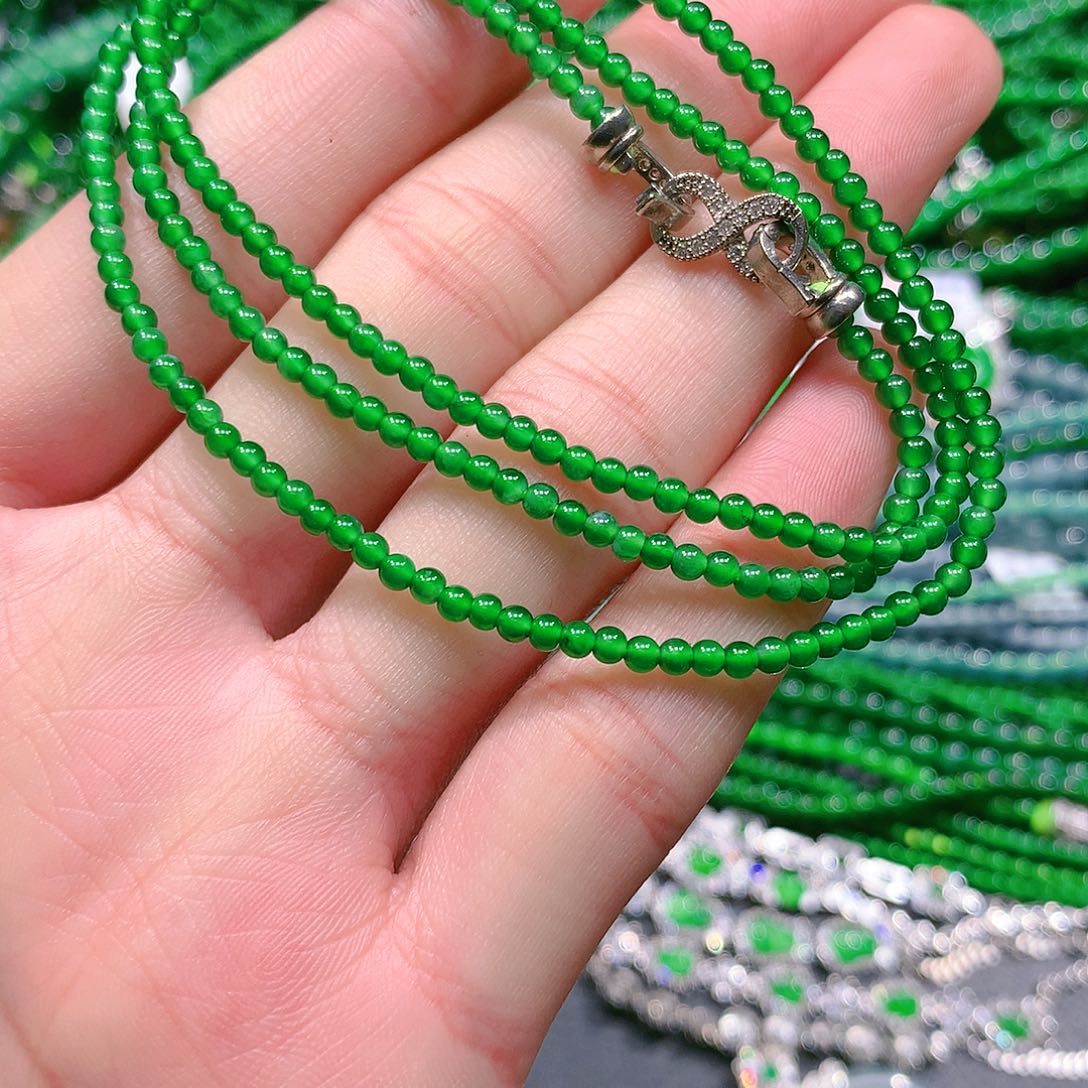 翡翠手串未镶嵌天然翡翠