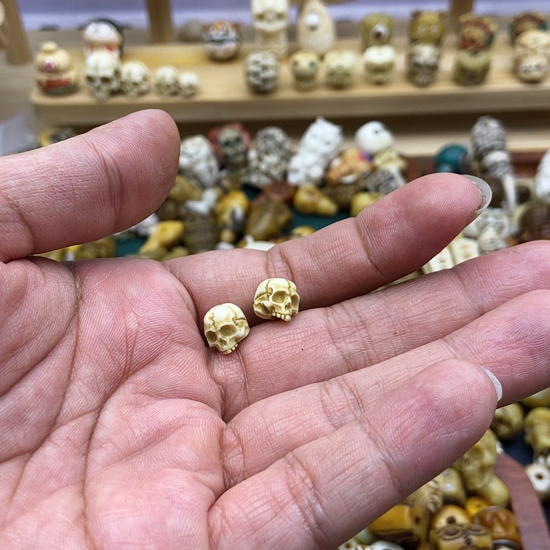 张***早驼骨其他鹿角8毫米尸陀林（天地孔）一对