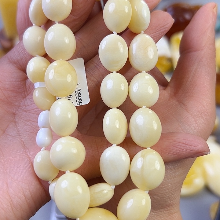 蜜蜡颈饰未镶嵌蜜蜡
