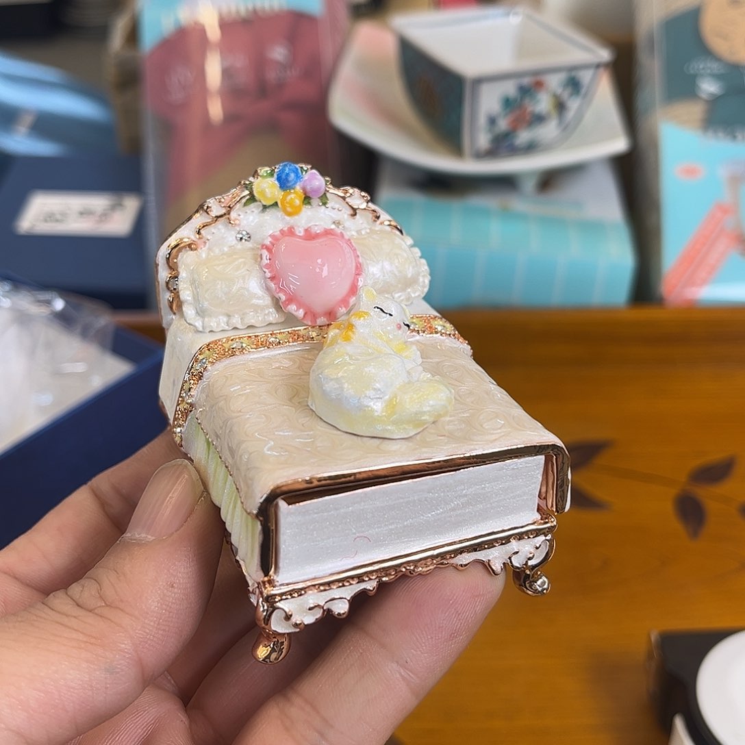 盖碗在家待一段月的感觉