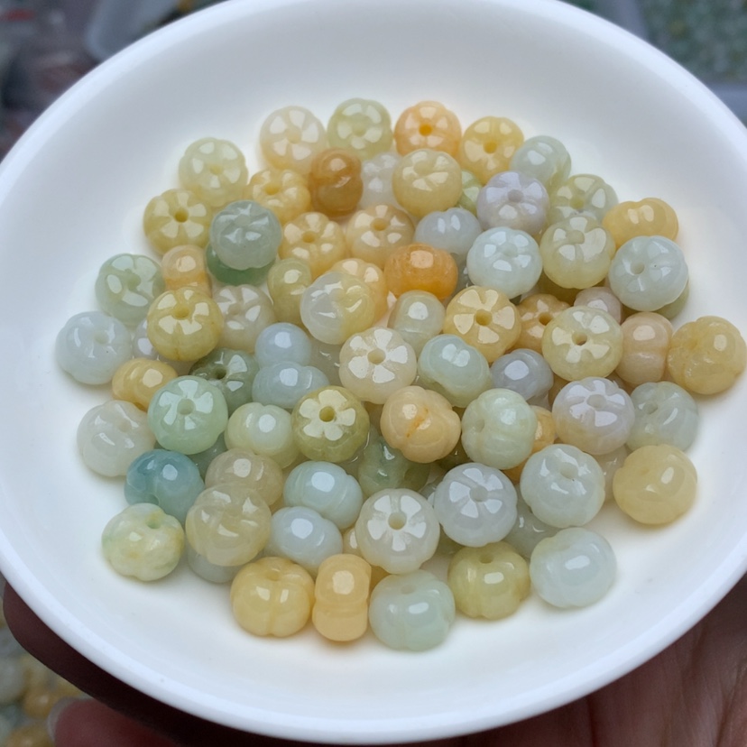 【闪购商品】翡翠手链未镶嵌卡5.6乘8.7冰多宝25颗