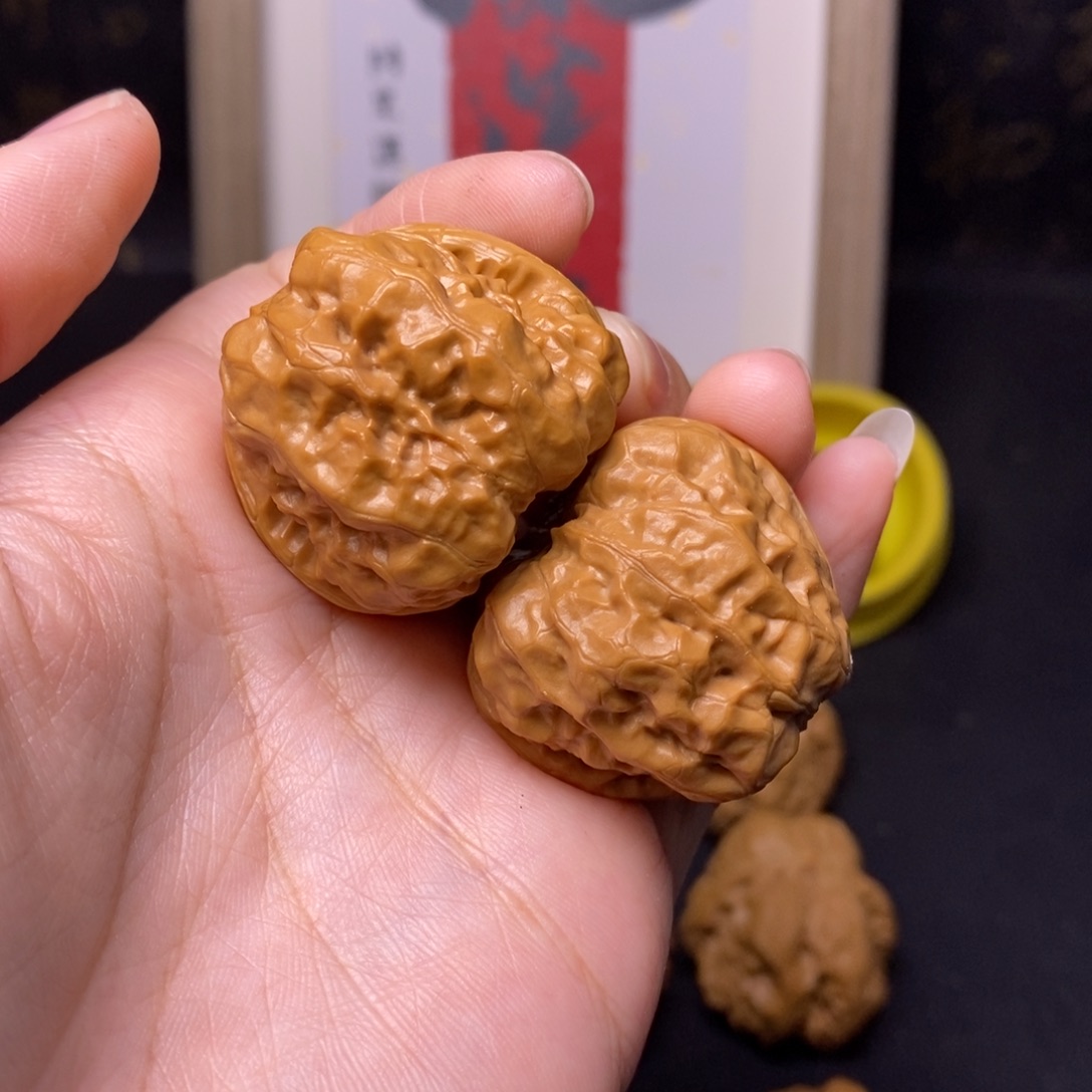 旧***光文玩核桃吊坠蛤蟆36