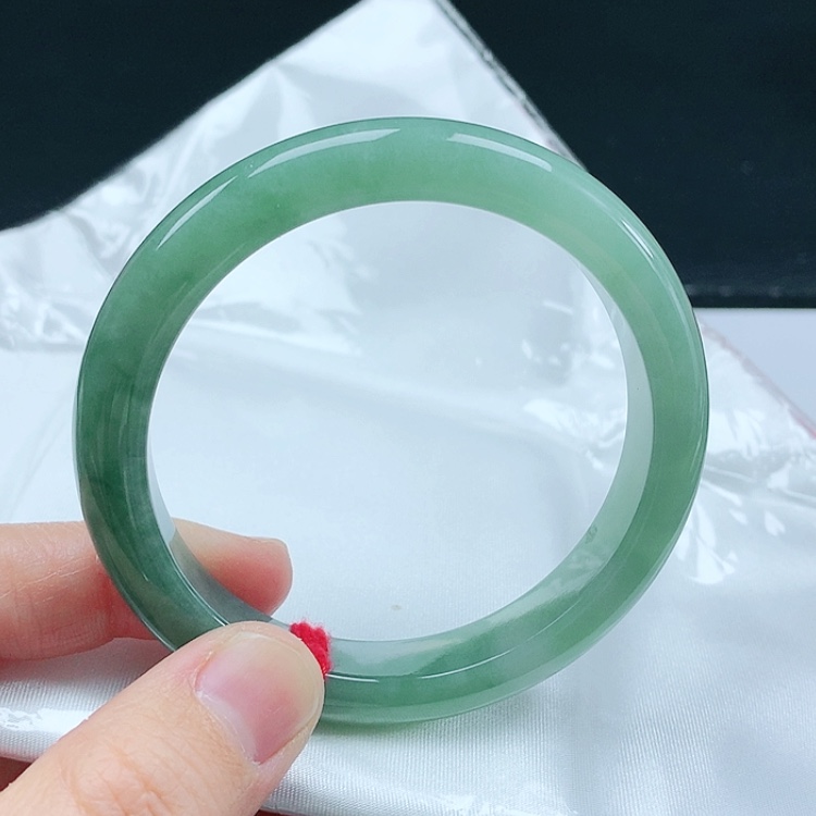 【闪购商品】翡翠手镯未镶嵌天然翡翠手镯