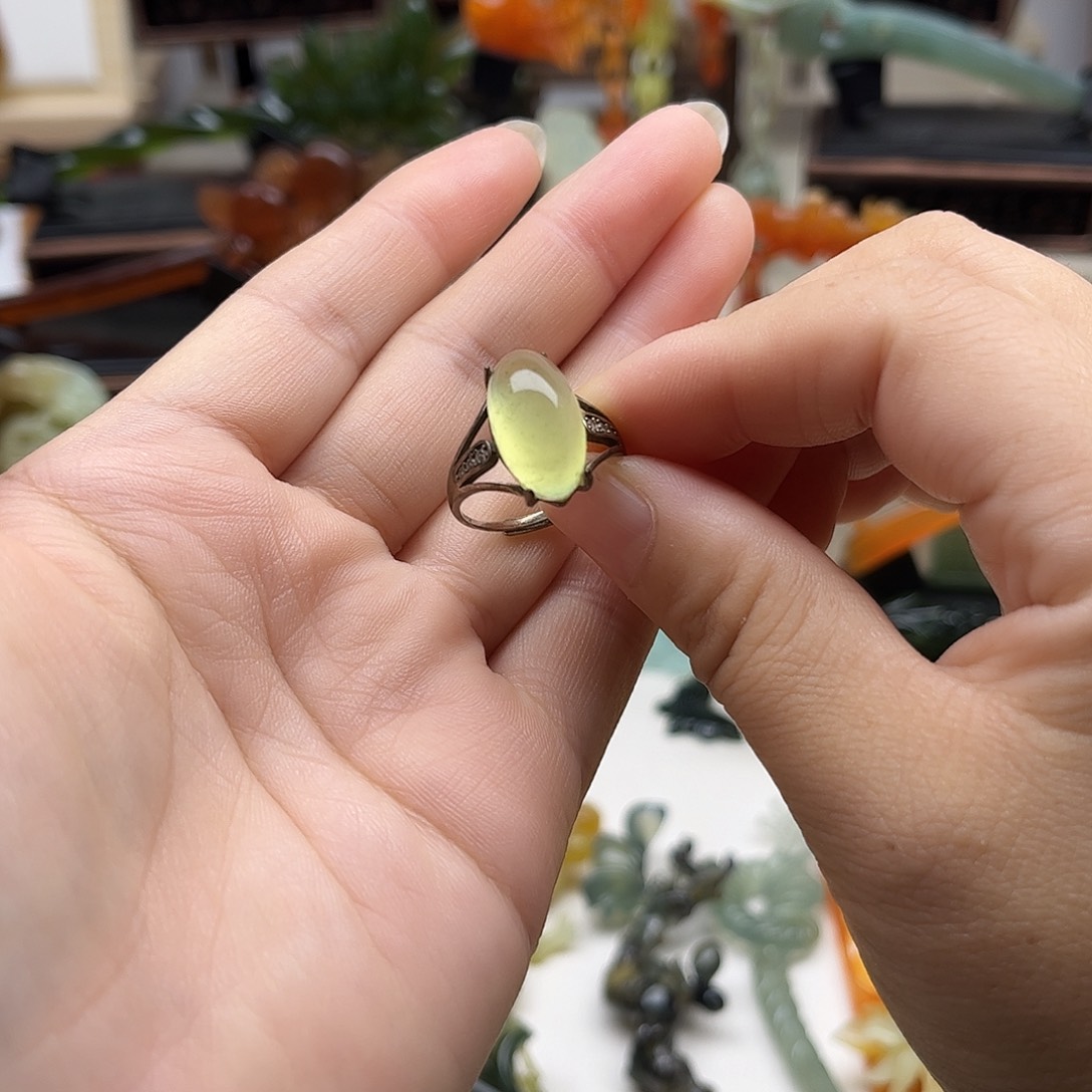 蛇纹石玉未镶嵌岫玉发簪