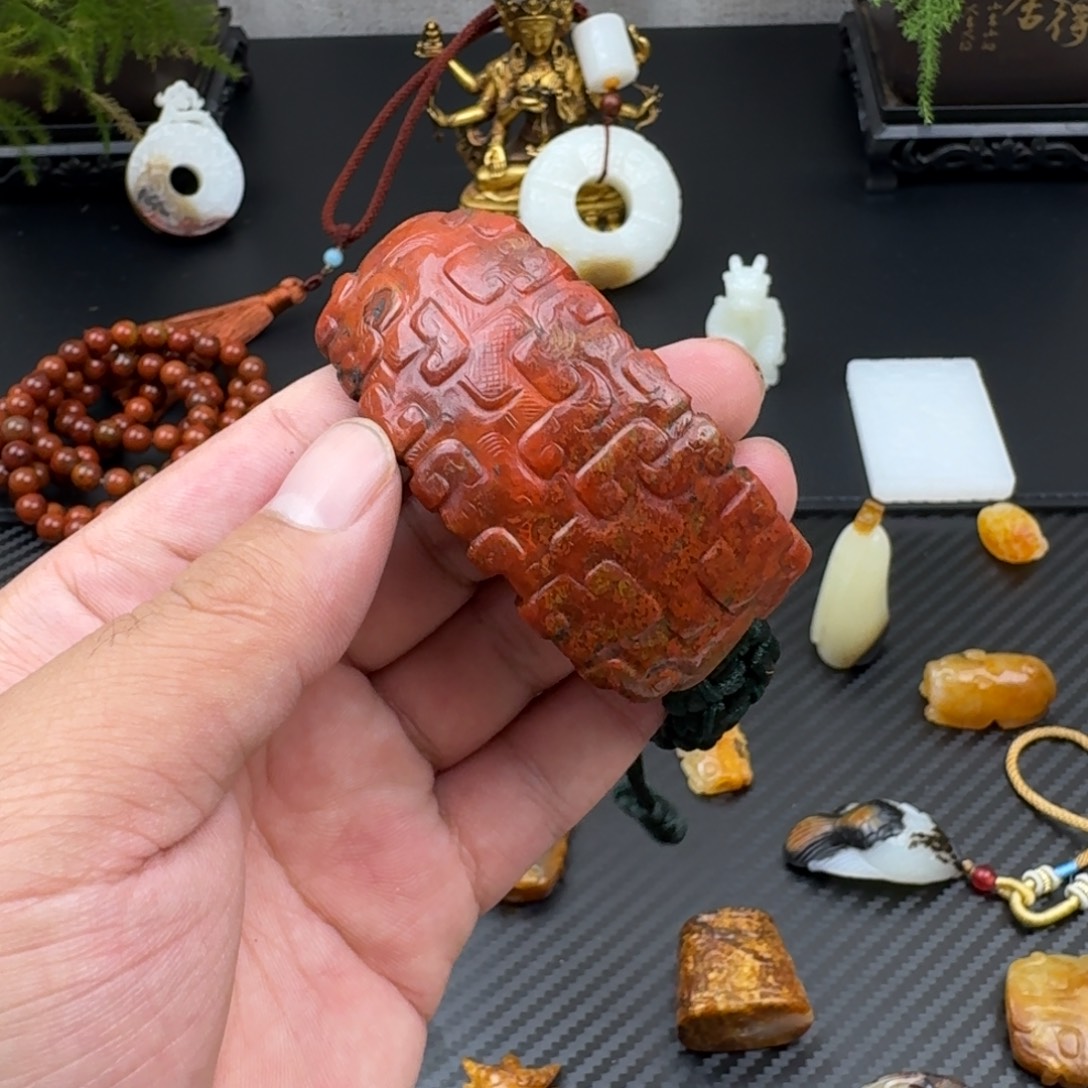 忆***炎和田玉（糖玉）未镶嵌颈饰
