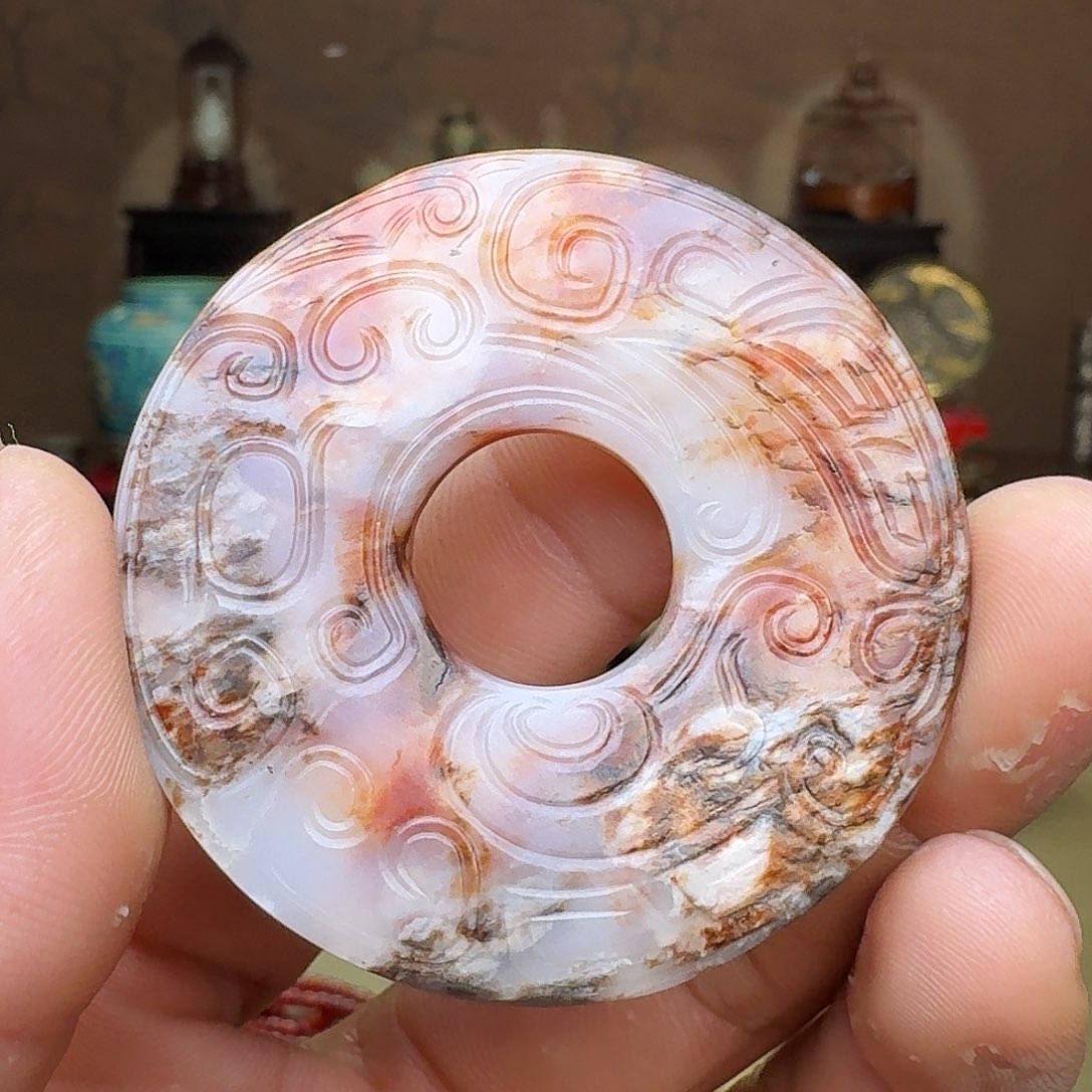 和田玉颈饰未镶嵌平****）