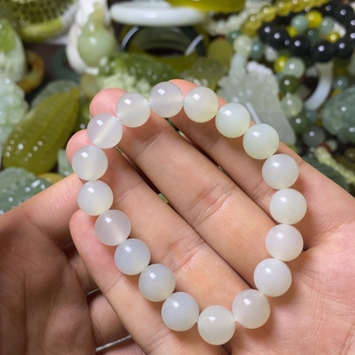岫玉岫玉颈饰未镶嵌