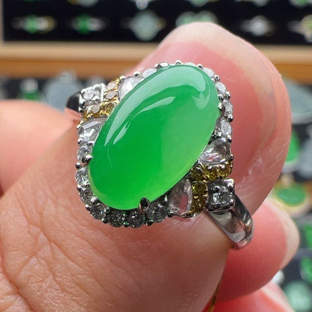 翡翠18K金镶嵌戒指蛋面10.3