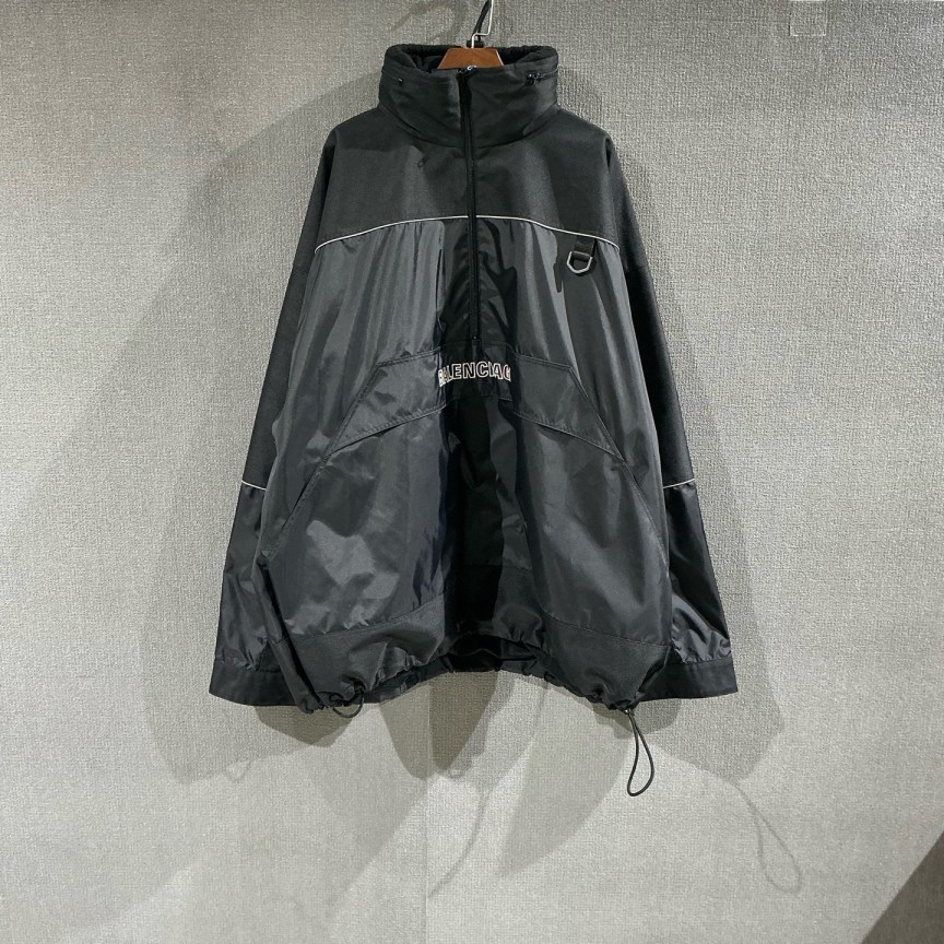 未使用 Balenciaga/巴黎世家 （pm）半拉链冲锋衣外套全新52码/3569