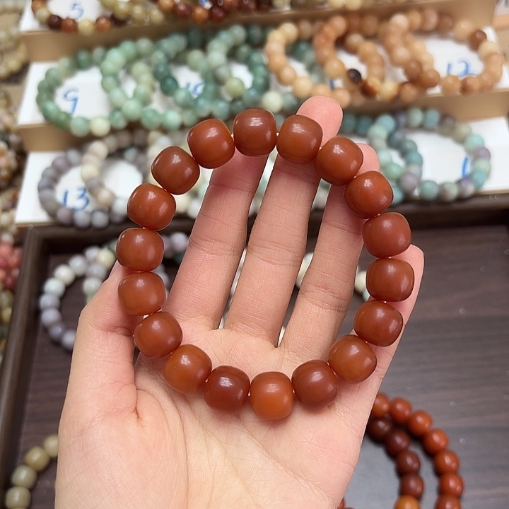 钮***敏手串菩提根/象牙果卡14干磨秋梨膏