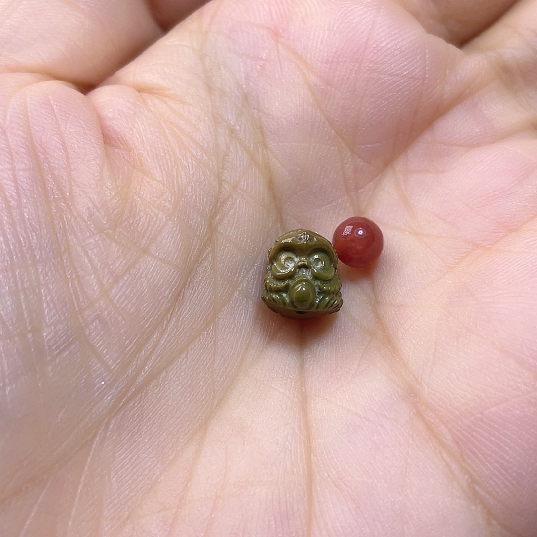 未镶嵌配饰南红玛瑙