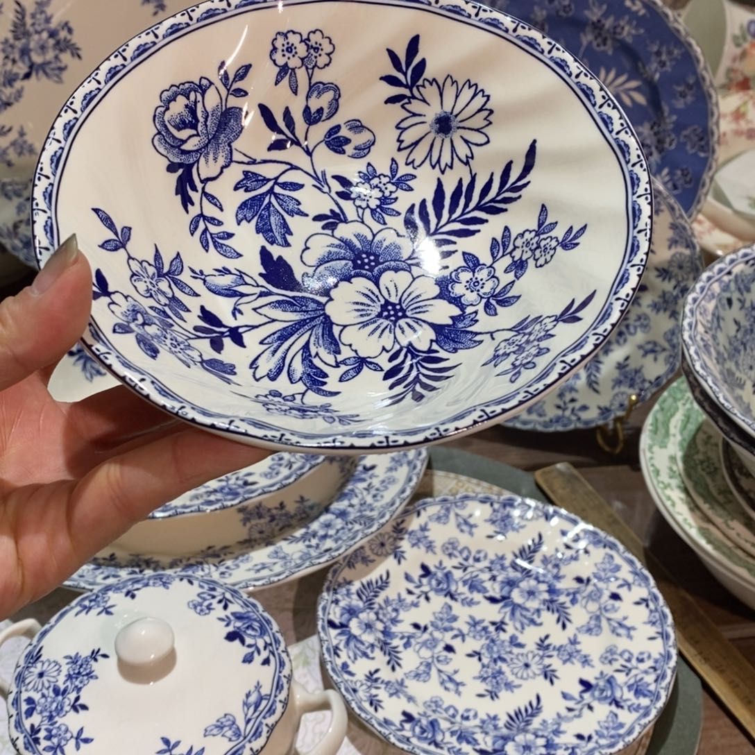 妞***行稻谷壳全新德文郡6寸沙拉碗一只