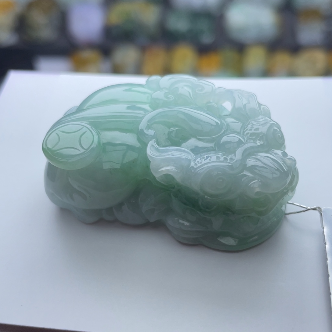 翡翠颈饰未镶嵌貔貅