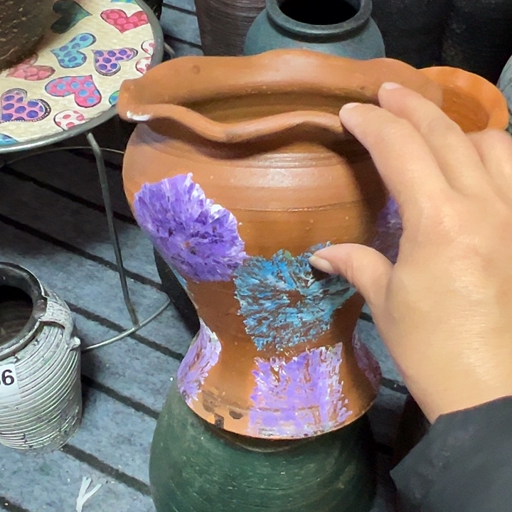 微瑕带孔高19口17烟花火锅