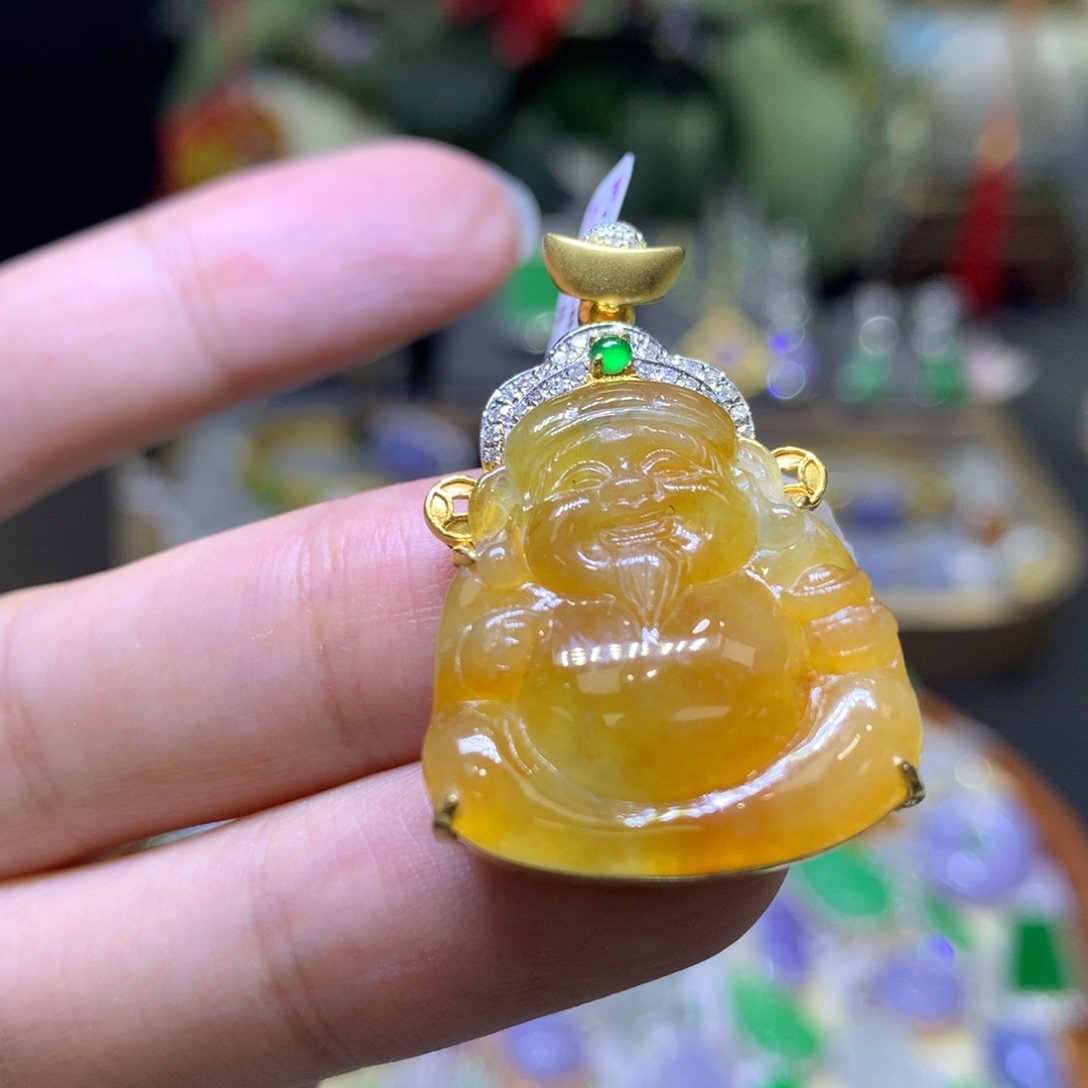 翡翠18K金镶嵌颈饰翡翠吊坠项链