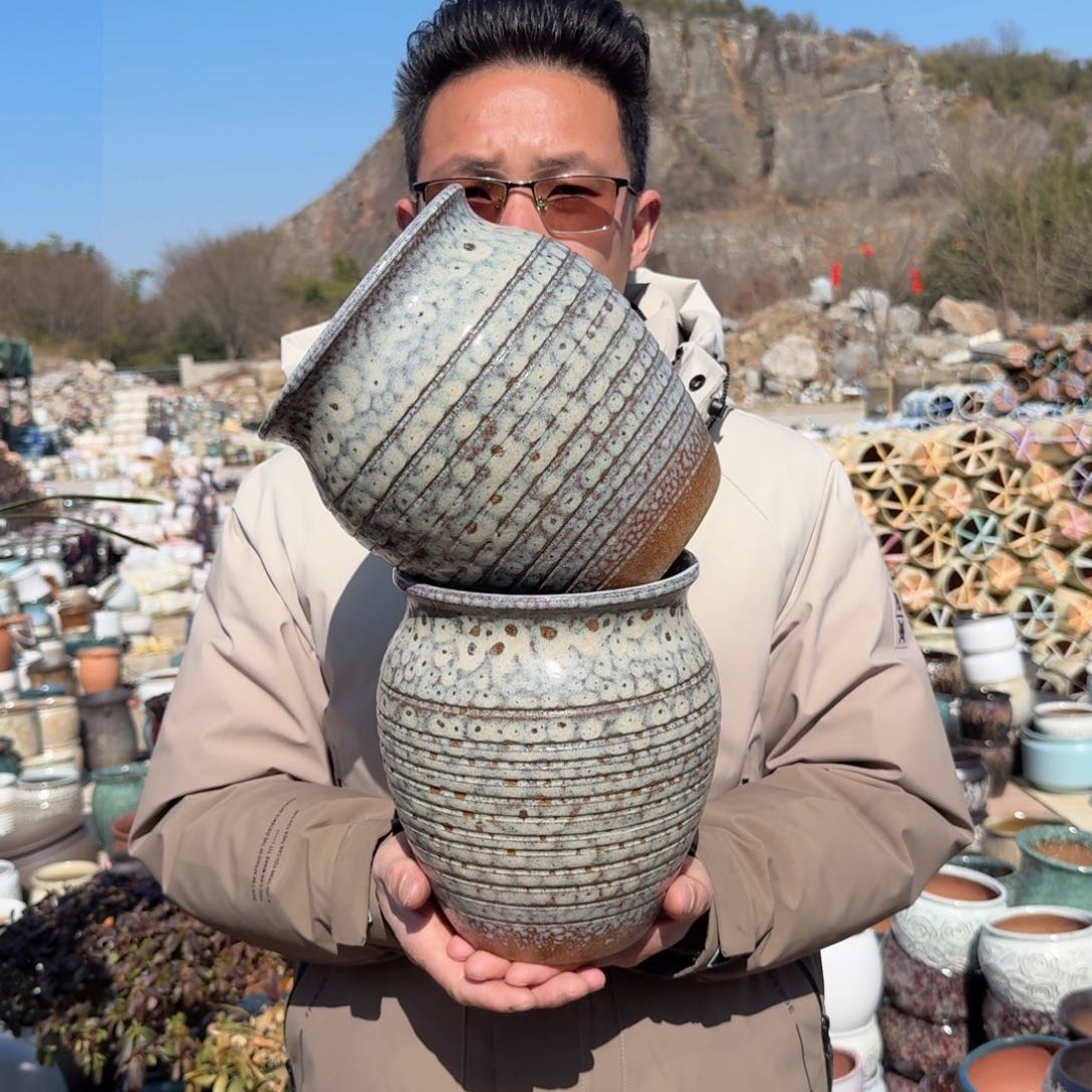 紫砂花盆口17高22（A01镇店之宝