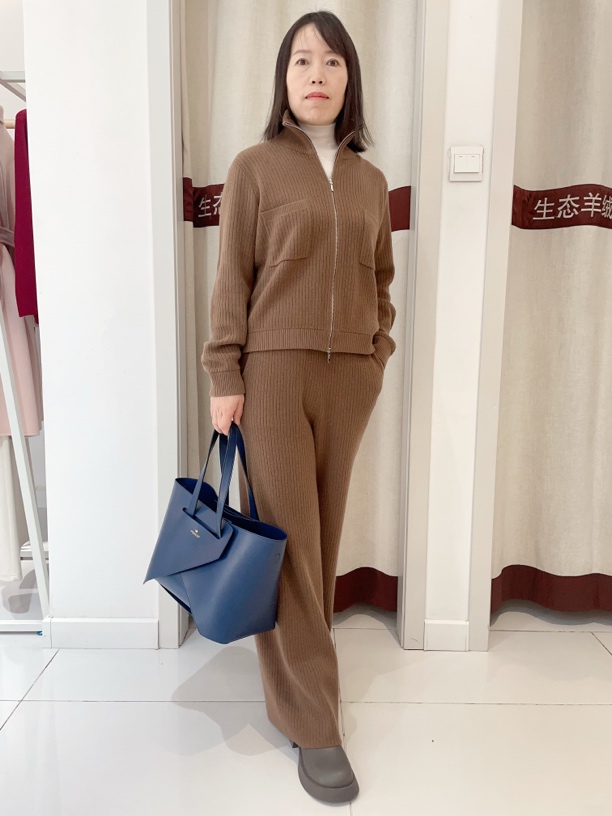 2025羊绒套装可休闲可商务上衣