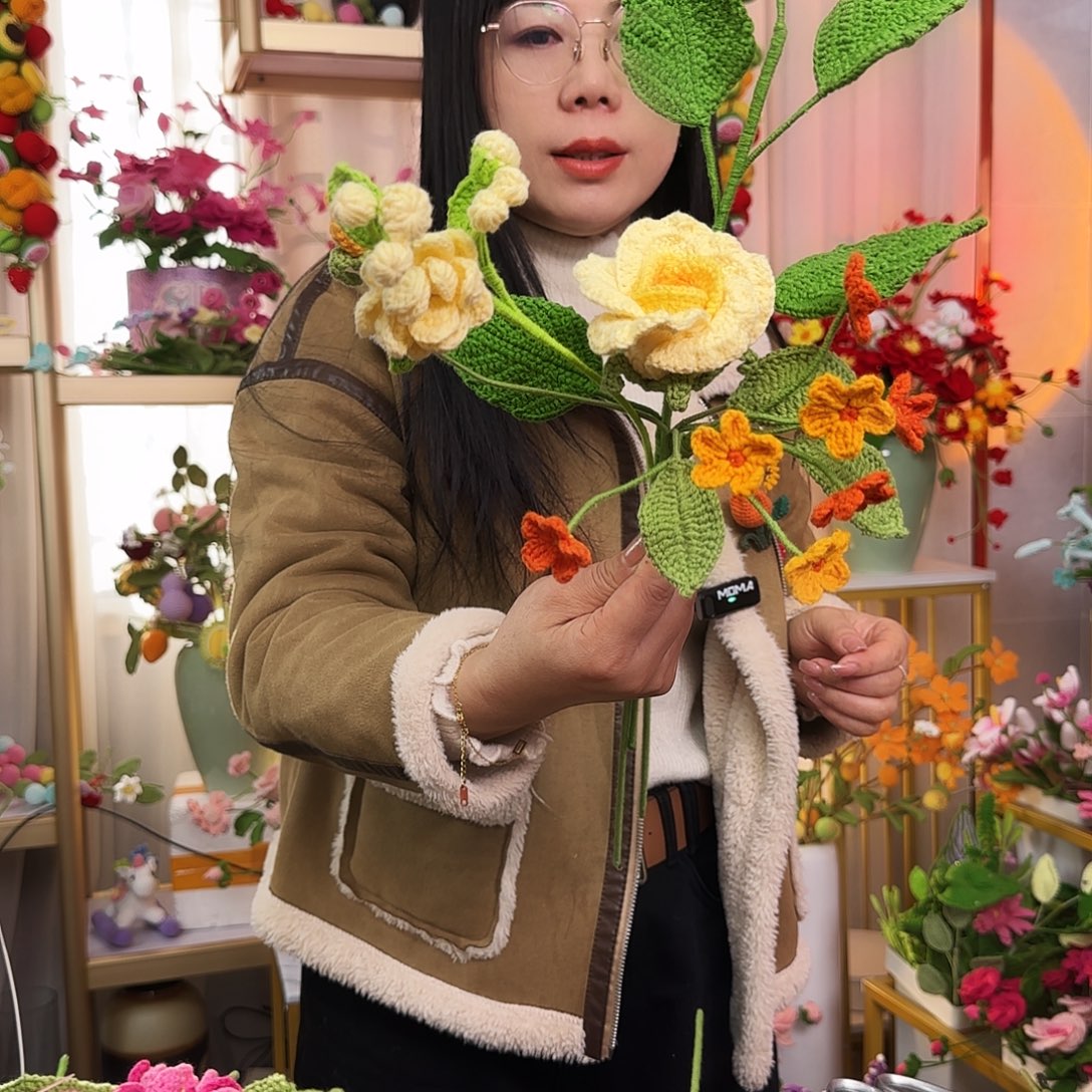手工钩织设计花束