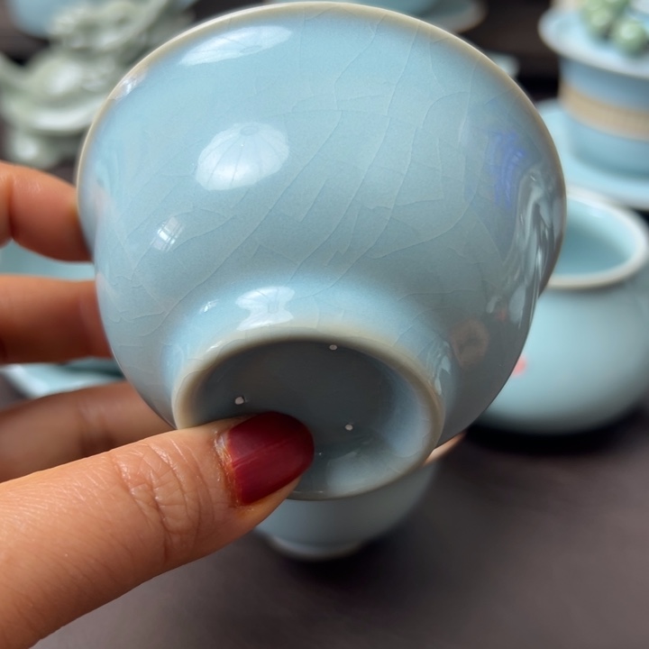 杯天青色压手杯微瑕