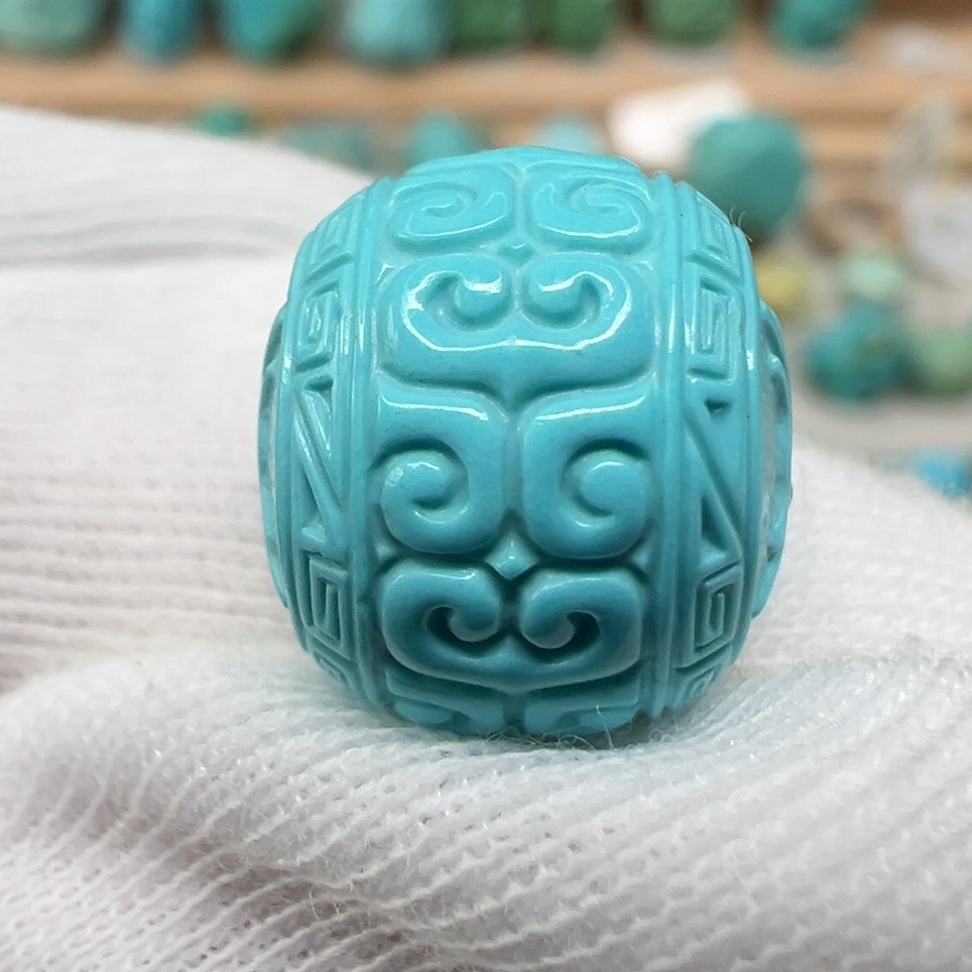 绿松石配饰未镶嵌