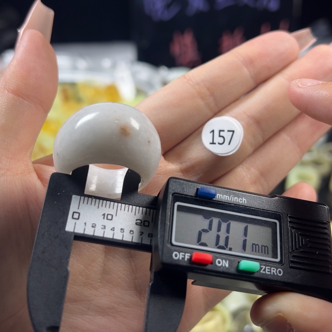 蛇纹石玉未镶嵌戒指