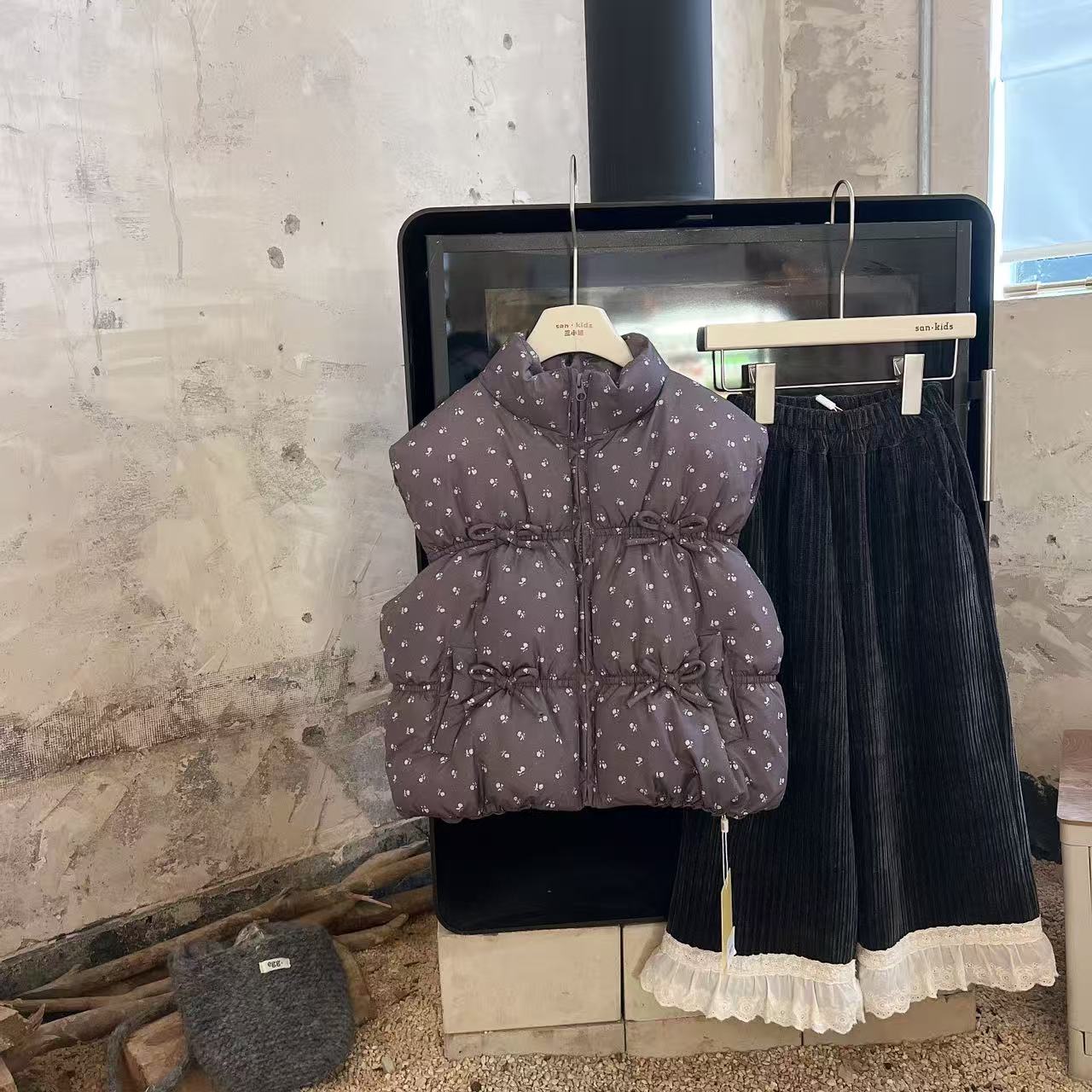 【双十一特惠套装】女童棉马甲灰色碎花加棉坎肩加绒裤子套装 95022