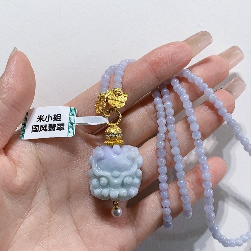 【闪购商品】翡翠未镶嵌颈饰