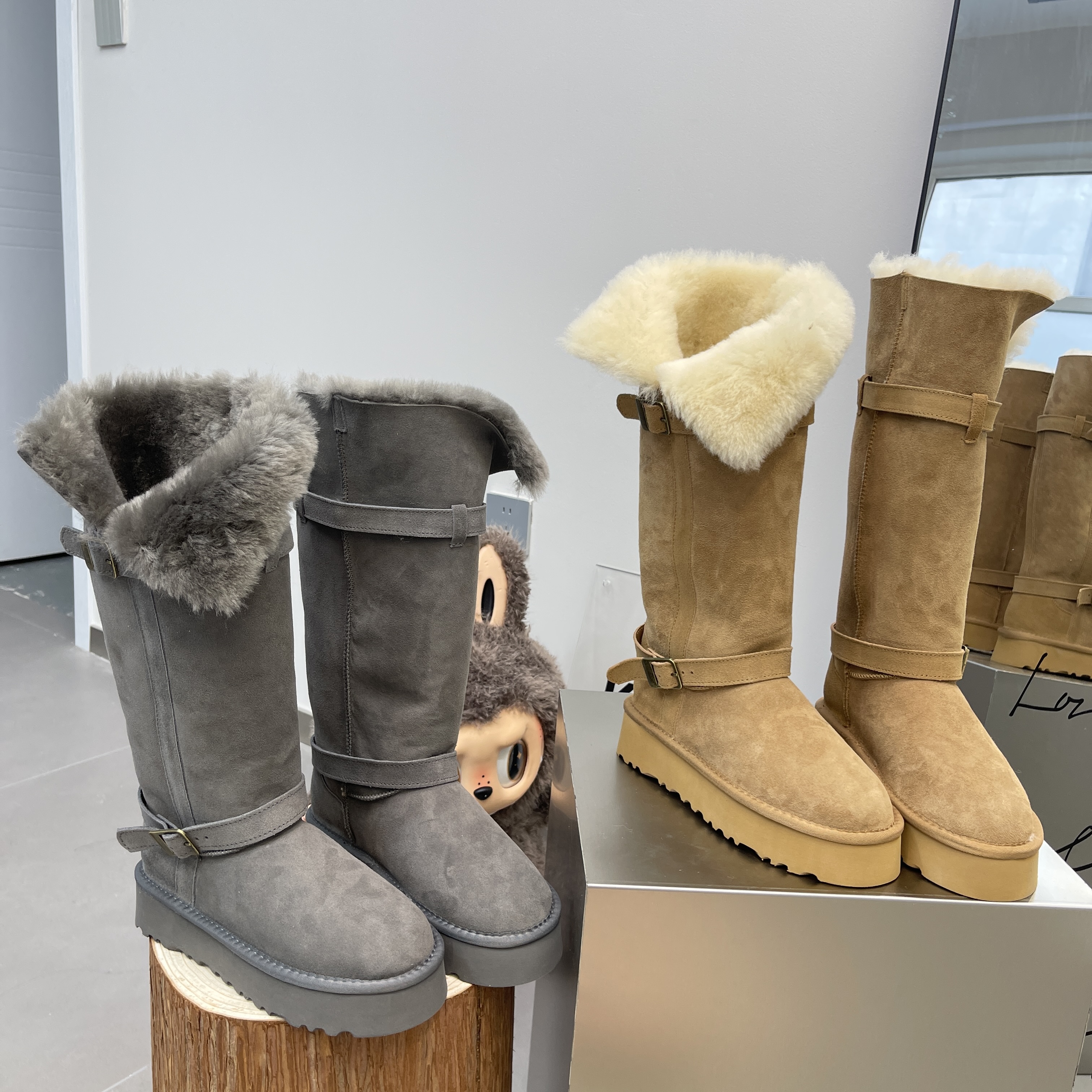 桑坡羊皮毛一体冬季保暖长筒雪地靴女加高骑士靴厚底增高防滑过膝