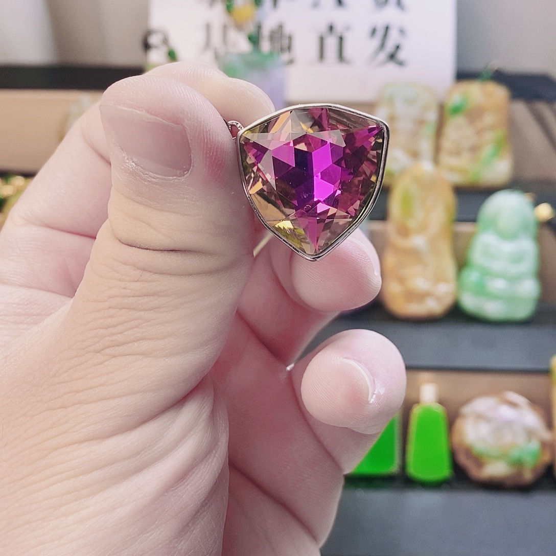 翡翠银S925镶嵌吊坠(赠链)