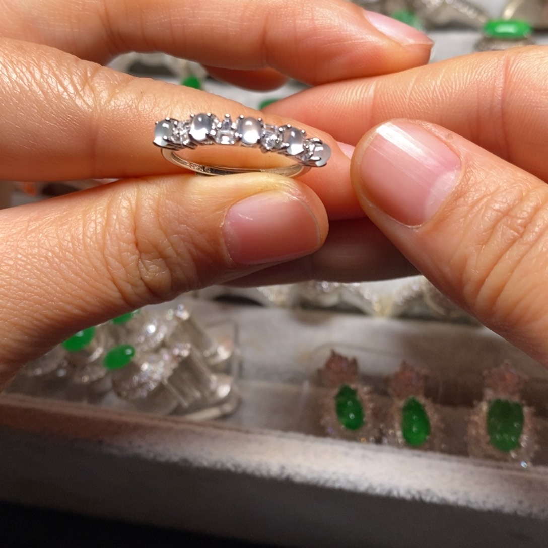 翡翠戒指银S925镶嵌戒指