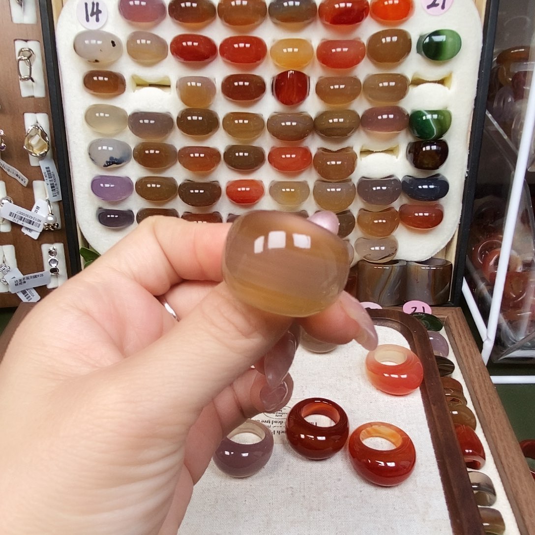 ****.玛瑙/玉髓未镶嵌戒指