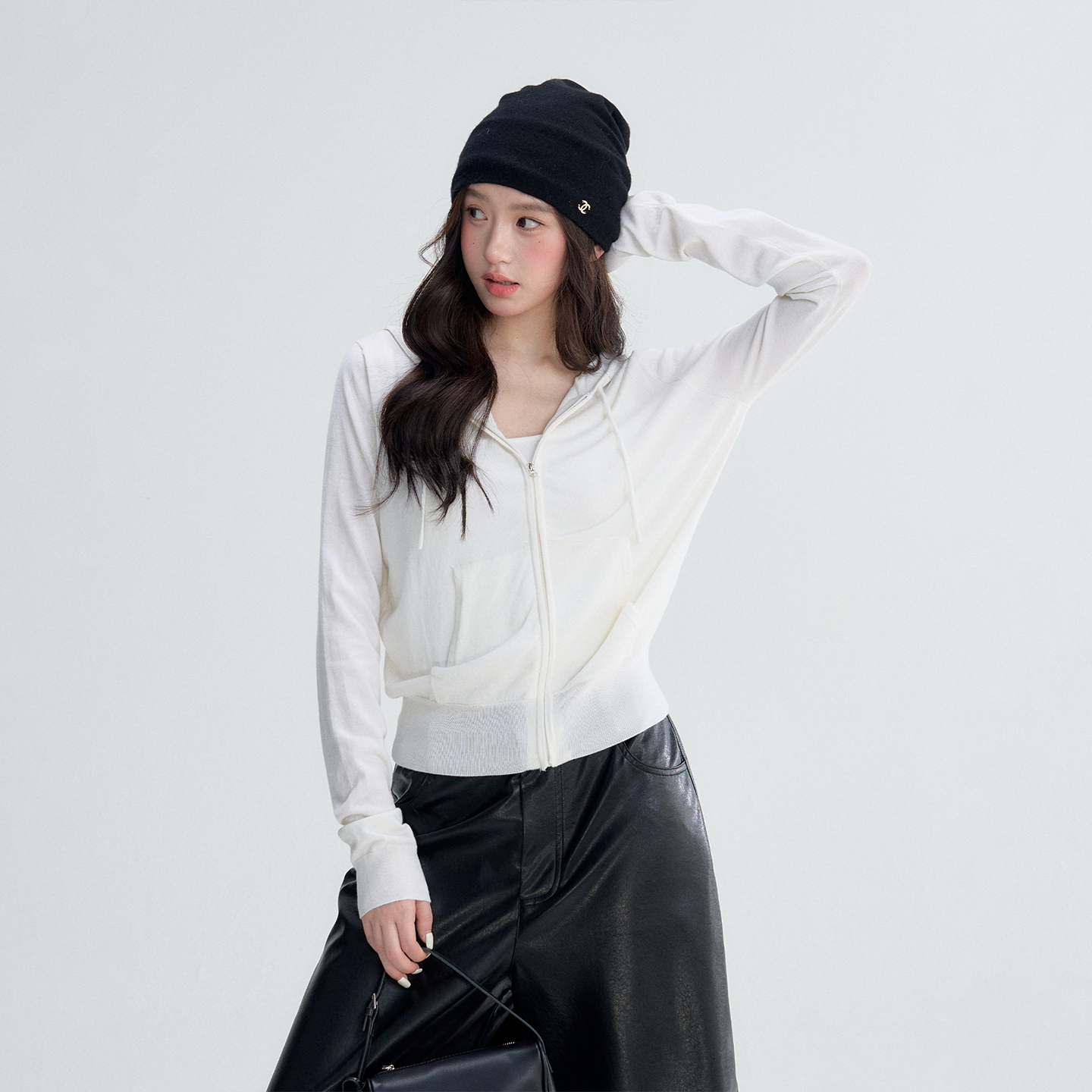 OIOI ESSE | 早秋经典百搭基础款连帽拉链弹力针织开衫外套女