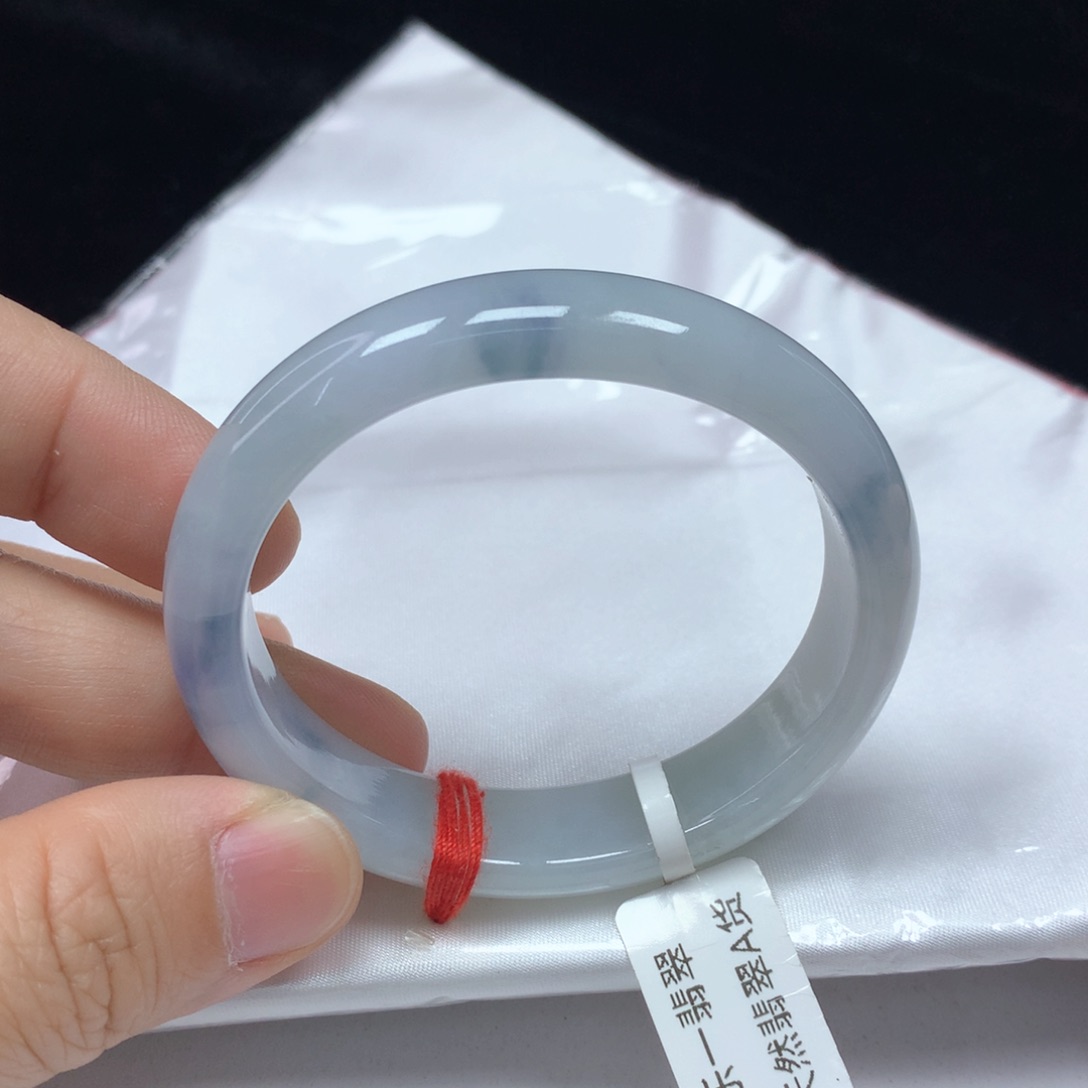 翡翠手镯（贵妃镯）未镶嵌54