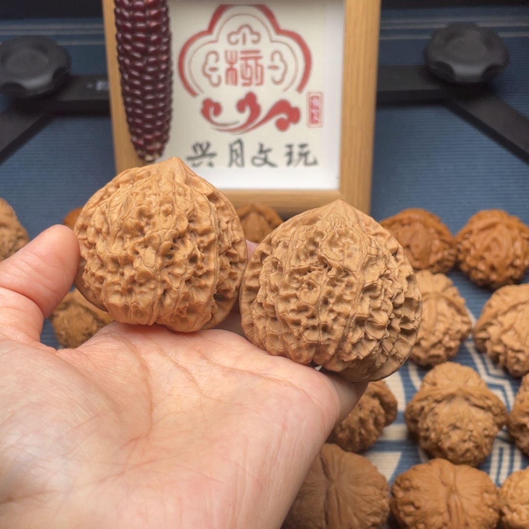 文玩核桃吊坠官帽50尺全品