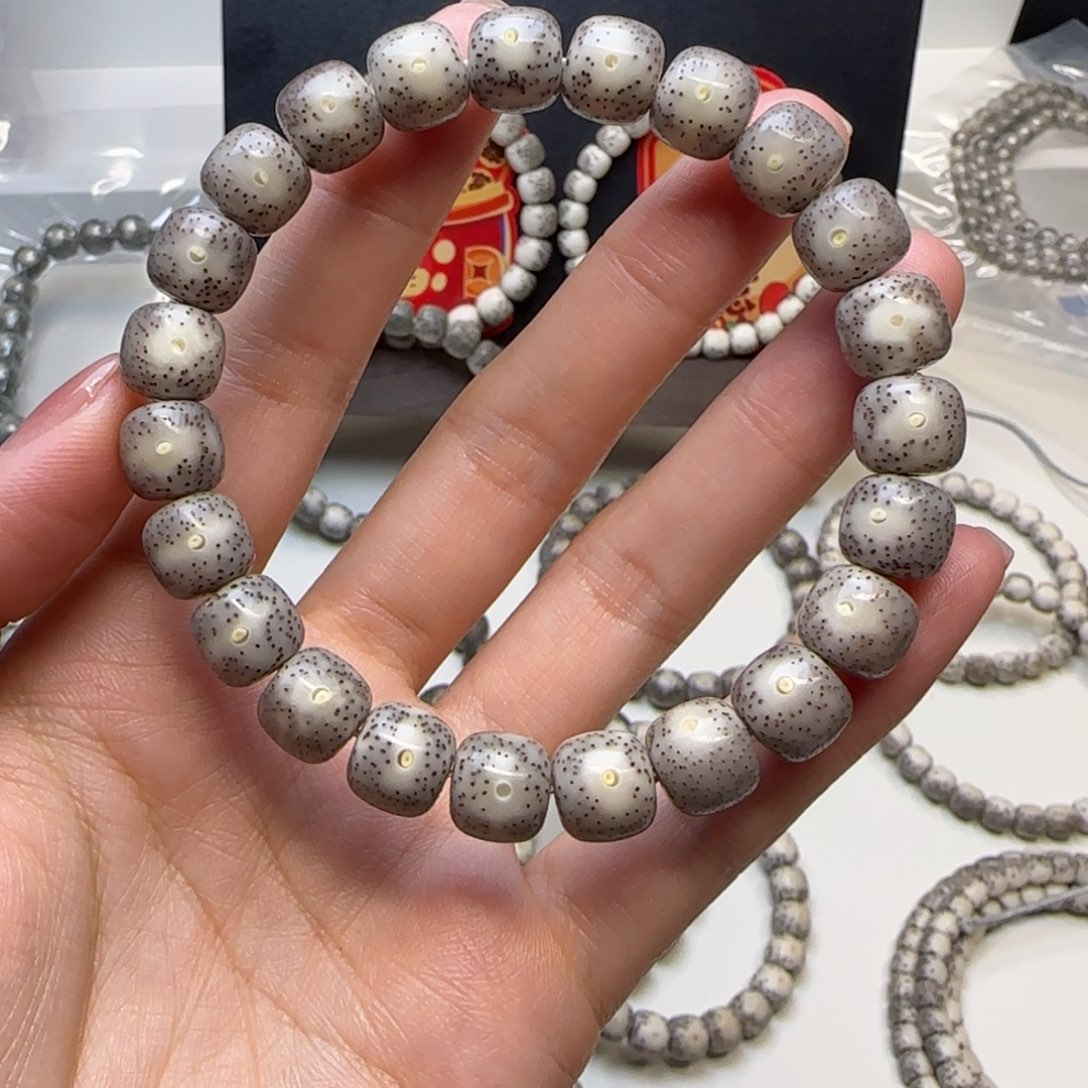 星月菩提手串橘**海石玉糯冰针尖星10×9