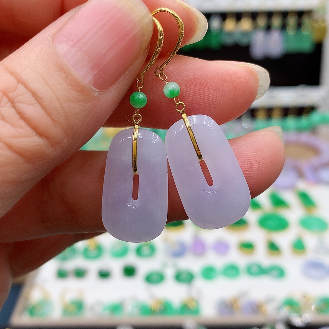 翡翠耳饰18K金镶嵌的