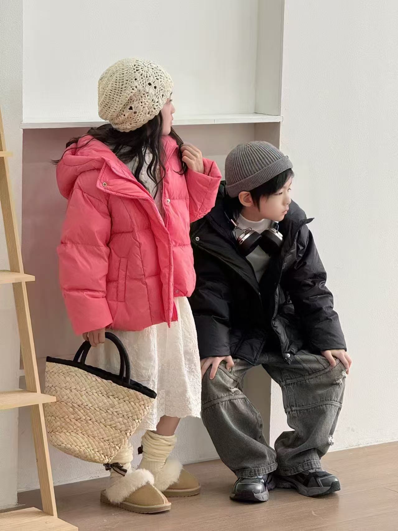 【四色休闲】冬季保暖儿童时尚羽绒服
