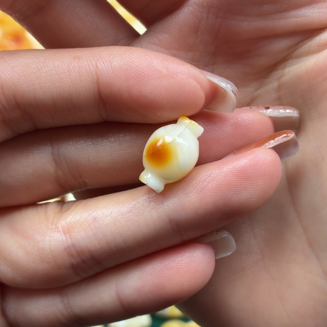 琥珀未镶嵌裸石蜜蜡