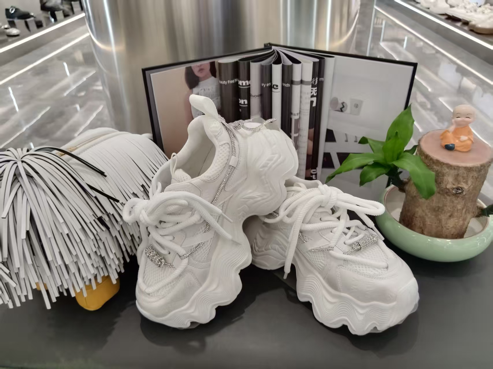 女款胶粘白鞋运动鞋交叉绑带厚底休闲鞋系带松糕鞋松糕老爹鞋