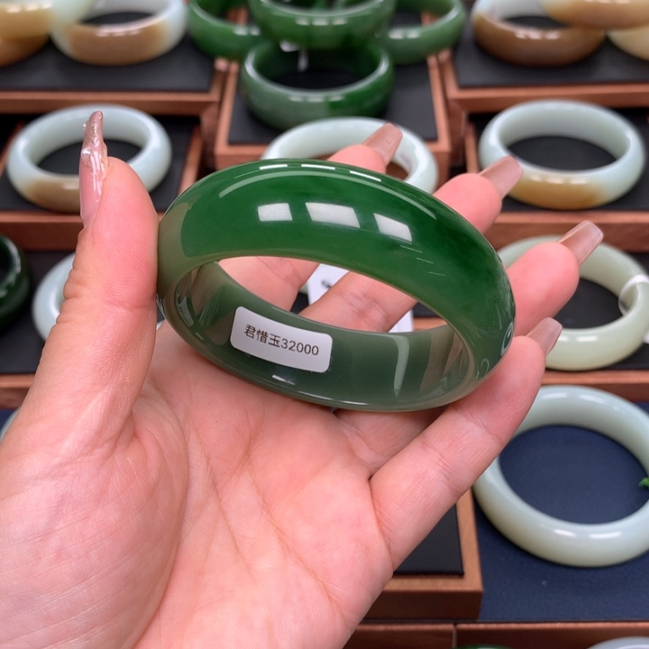 和田玉（碧玉）5859圈口未镶嵌