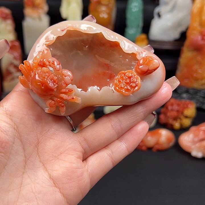 寿山石老性芙蓉石