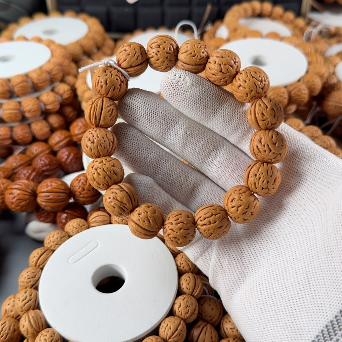 白***梦桃核手串16盘锦二龙肌肉纹