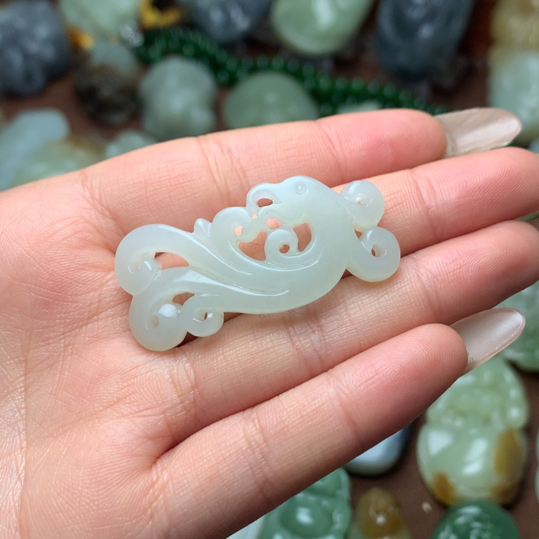 和田玉挂件未镶嵌